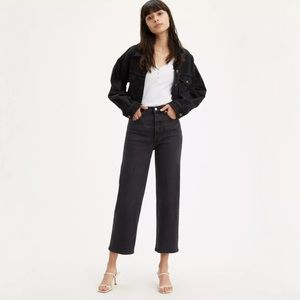 Ribcage straight ankle jeans